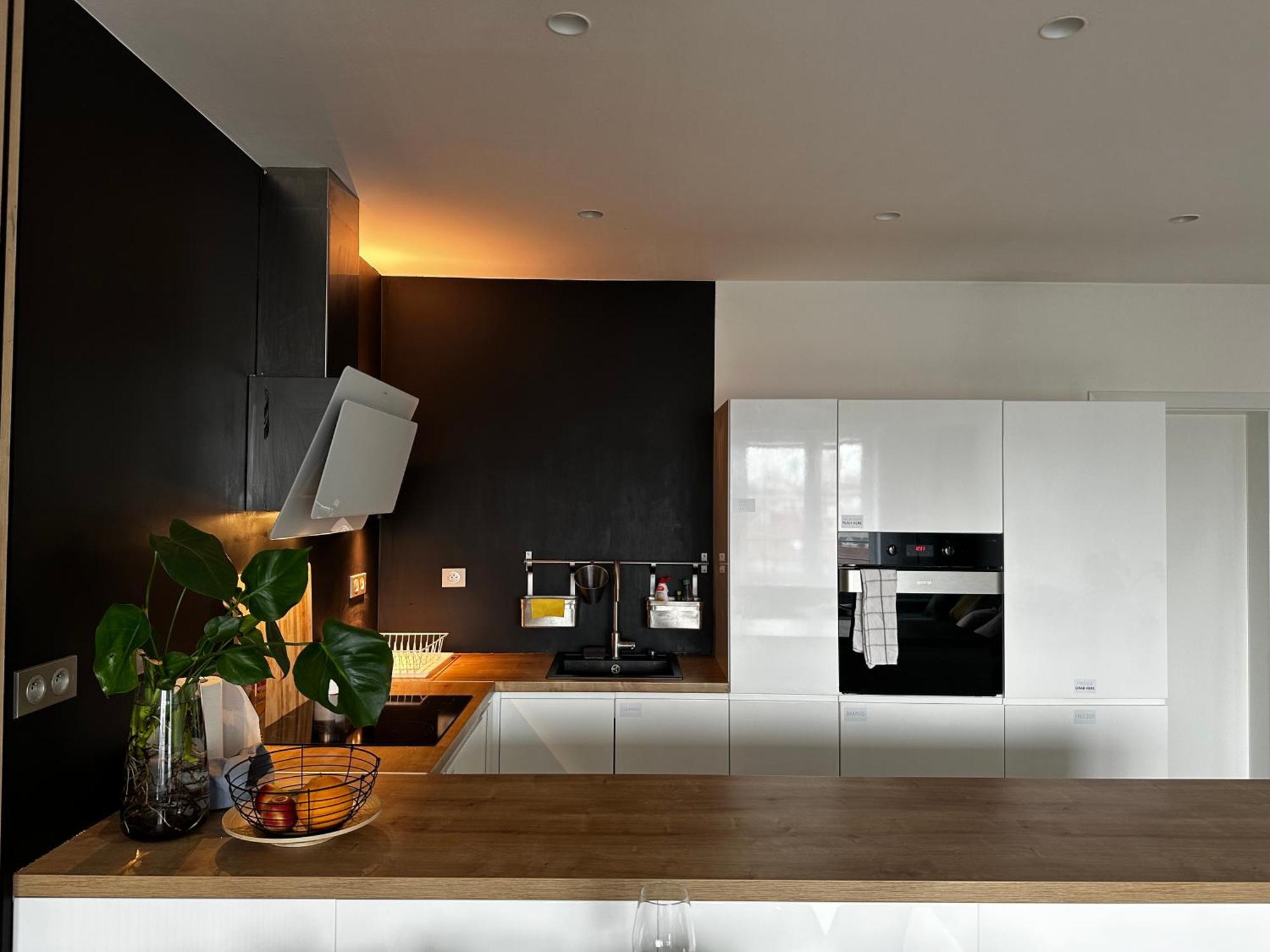 Apartamento Urban Zenhouse No.2 - Breakfast Included Bratislava Exterior foto